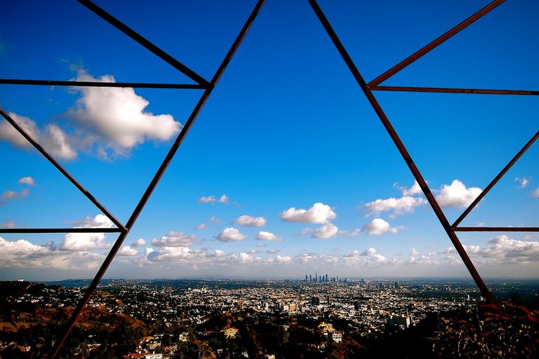 Hi La