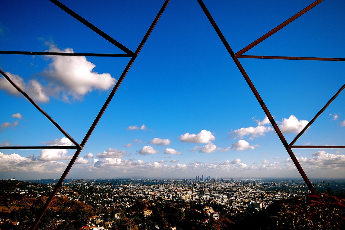 Hi La