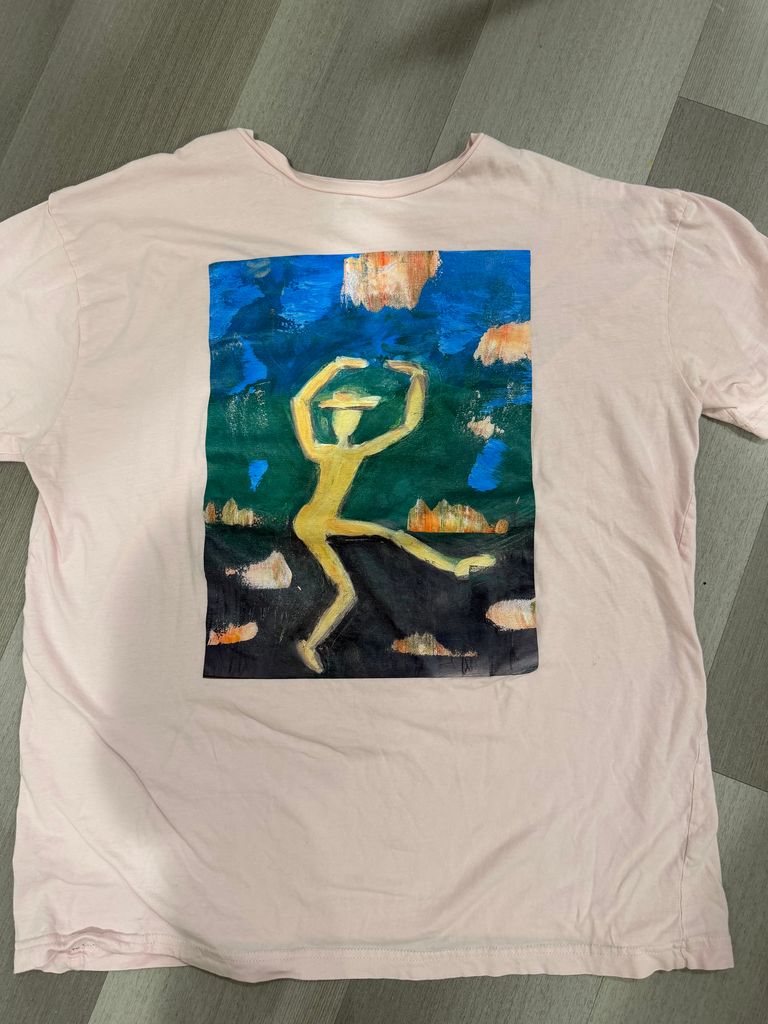 danscer tee