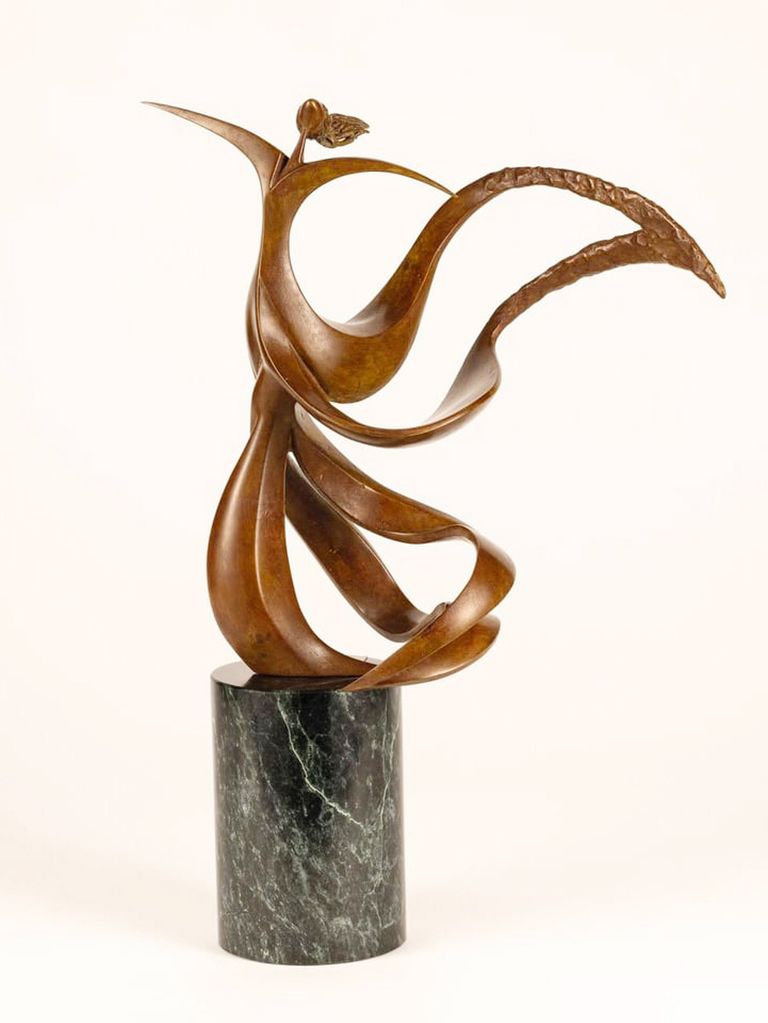 DIANA FERNANDEZ Reverence, Bronze Sculpture, 27 x 20 x 15 cms. 2021