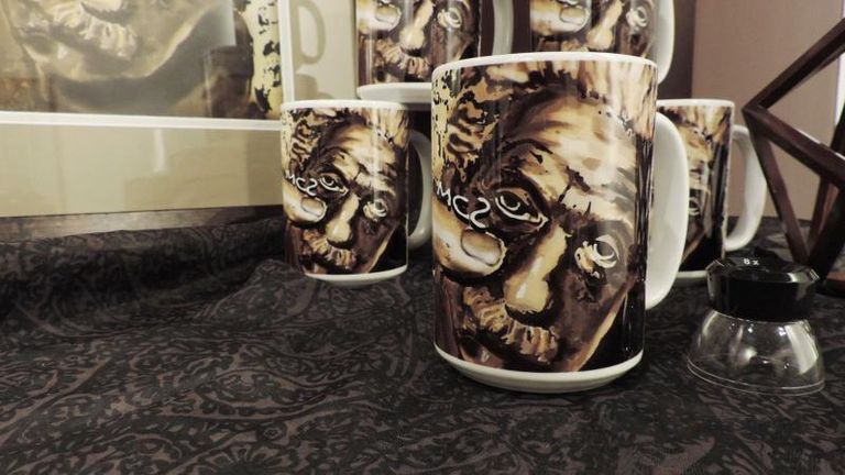 Einstein says think mug