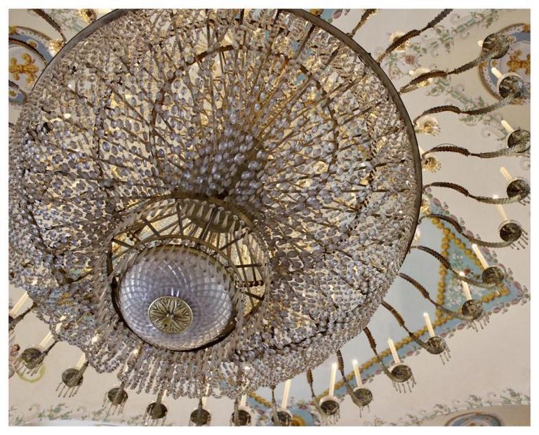 The jewel of capodimonte