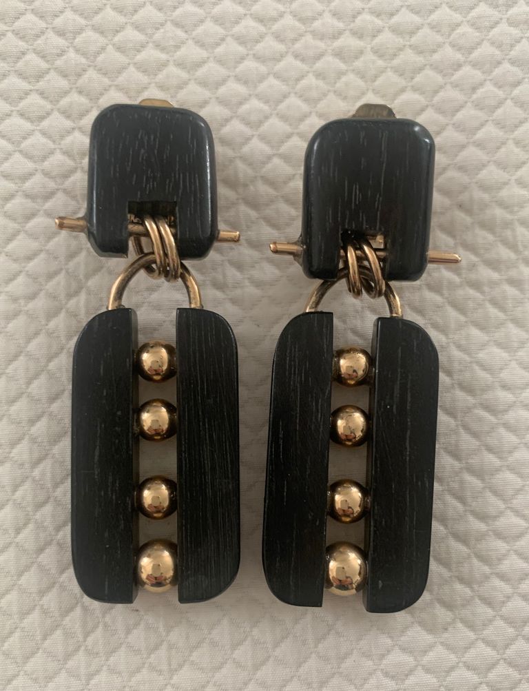 Black Ebony Earings