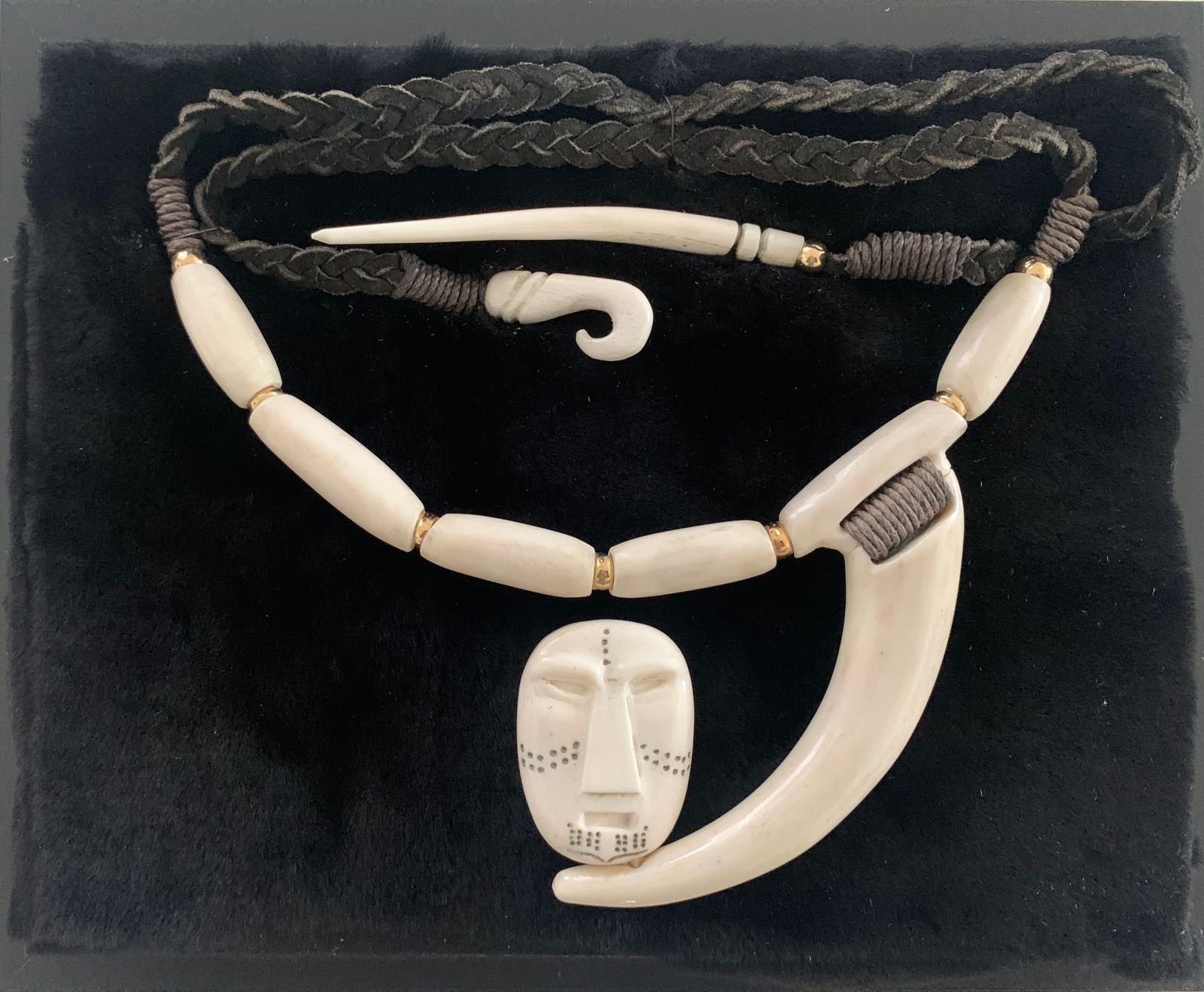 Alaskan Shaman Neckless