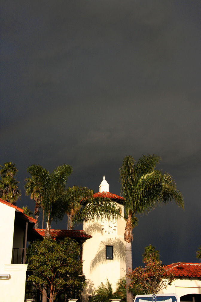 A Dark Bright Day at 4 pm