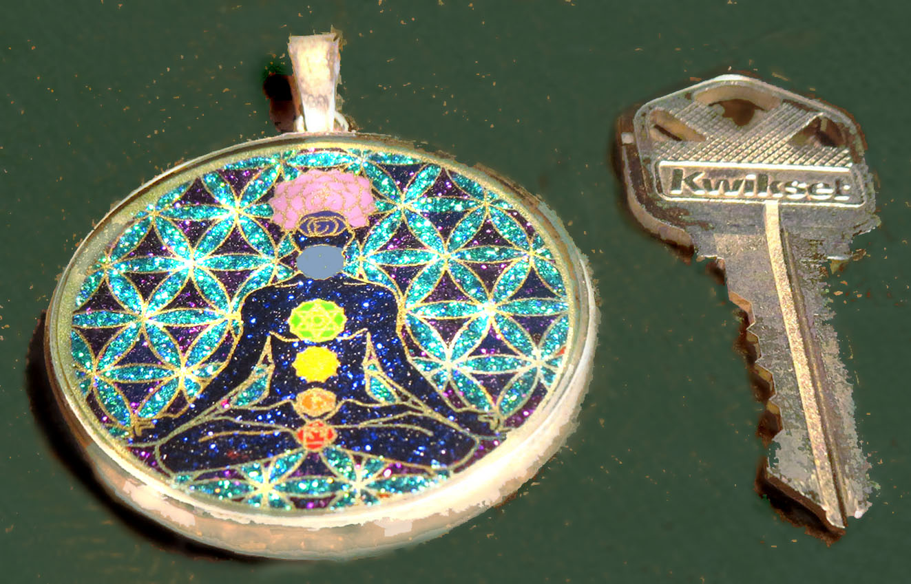 CHAKRAMAN in the FLOWER of LIFE handlaid crystaline glass pendant NEW