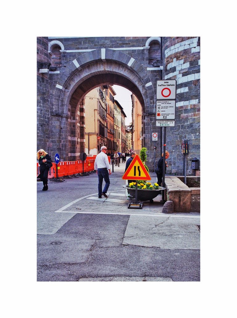 get lost in the city